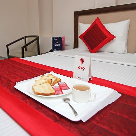 Oyo Hotel Blu Pebbles Near Delhi Airport 뉴델리 외부 사진