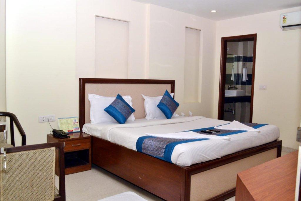 Oyo Hotel Blu Pebbles Near Delhi Airport 뉴델리 외부 사진
